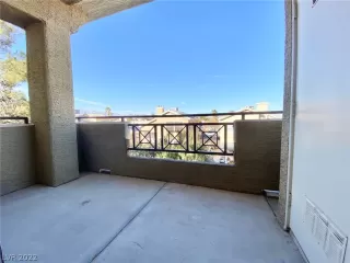 Photo #6: 2451688 Listing 