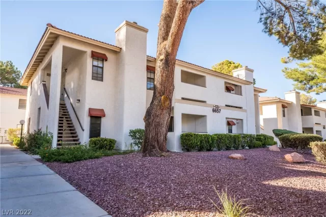 MLS: 2451732 Condo For Sale