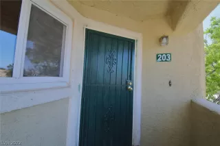 Photo #1: 2451738 Listing 