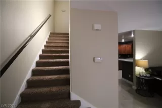 Photo #2: 2451766 Listing 