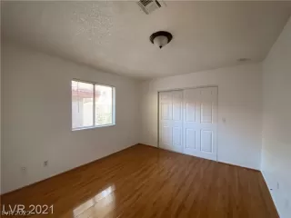 Photo #6: 2451795 Listing 