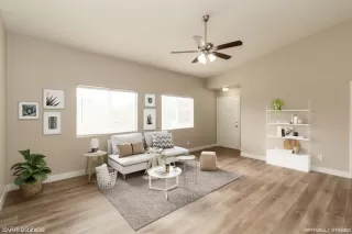 Photo #6: 2451796 Listing 