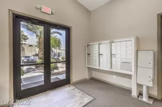 Photo #2: 2451847 Listing 