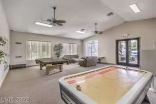 Photo #4: 2451847 Listing 