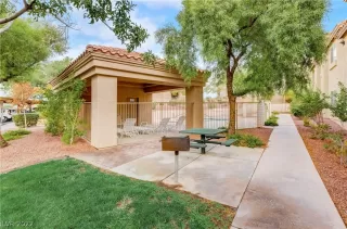 Photo #1: 2451907 Listing 