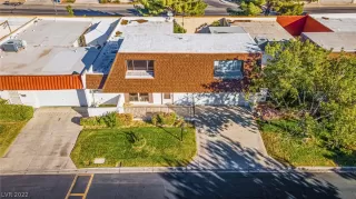 Photo #3: 2451935 Listing