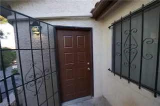 Photo #3: 2451959 Listing 