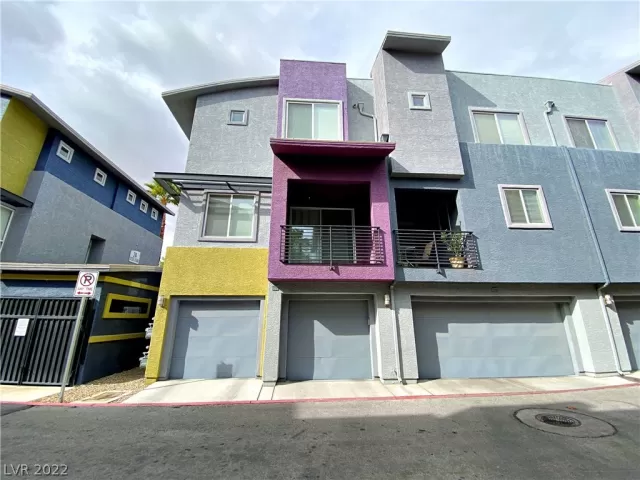 MLS: 2451963 Condo For Sale