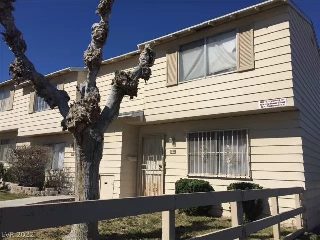 MLS: 2451969 Condo For Sale