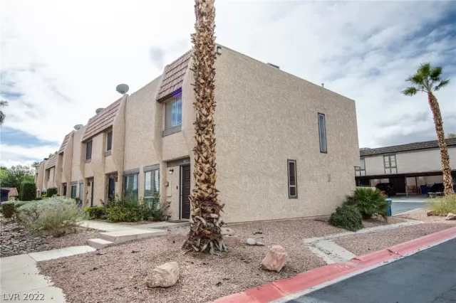 MLS: 2451970 Condo For Sale