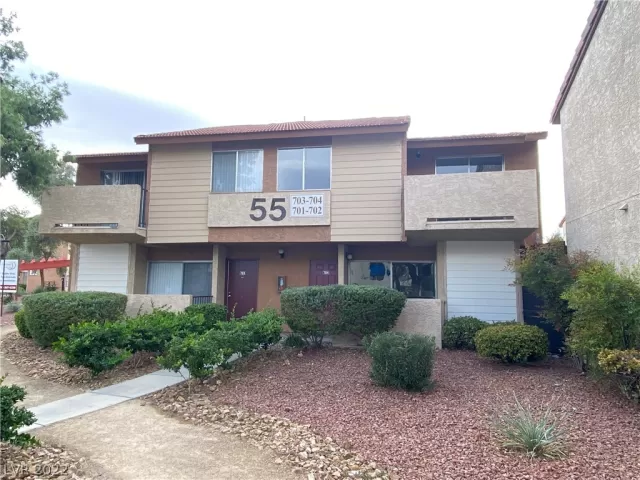 MLS: 2451990 Condo For Sale