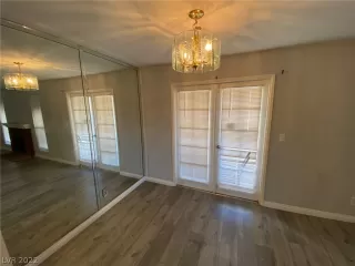 Photo #3: 2452004 Listing 