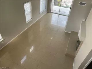 Photo #3: 2452071 Listing 