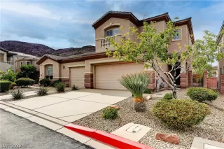 Photo #1: 2452087 Listing 