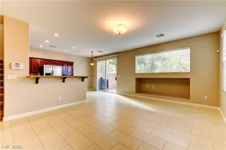 Photo #3: 2452087 Listing 