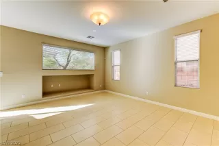 Photo #6: 2452087 Listing 