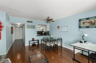 Photo #2: 2452125 Listing 