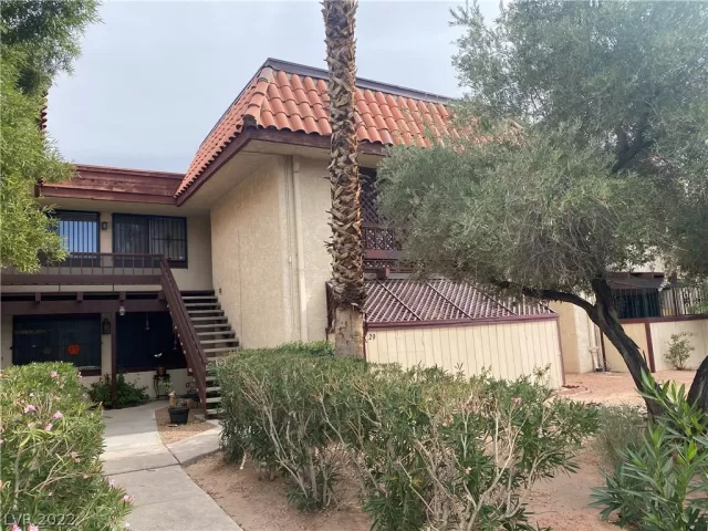 MLS: 2452158 Condo For Sale