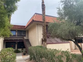 Photo #4: 2452158 Listing 