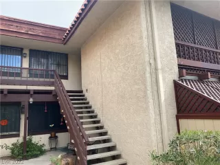 Photo #5: 2452158 Listing 