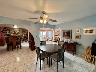 Photo #6: 2452159 Listing