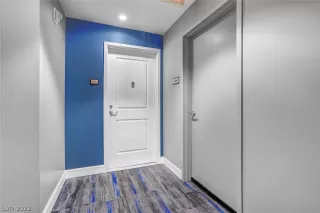 Photo #4: 2452196 Listing 