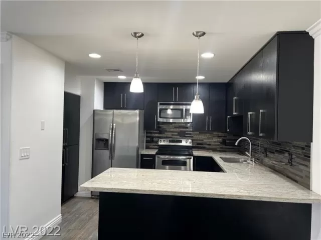 MLS: 2452251 Condo For Sale