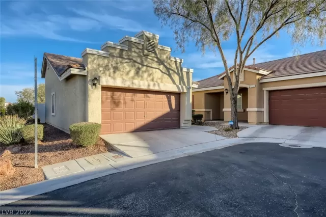 MLS: 2452269 Condo For Sale