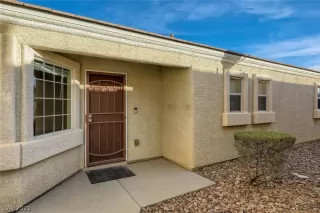 Photo #2: 2452269 Listing