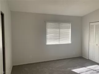 Photo #5: 2452280 Listing 