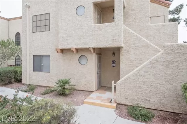 MLS: 2452283 Condo For Sale