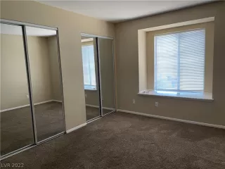 Photo #6: 2452368 Listing