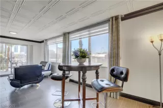 Photo #1: 2452398 Listing 