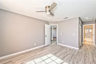 Photo #6: 2452416 Listing