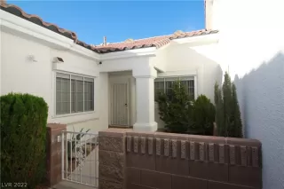 Photo #2: 2452460 Listing 