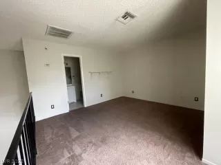 Photo #6: 2452466 Listing 