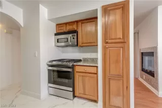 Photo #1: 2452470 Listing