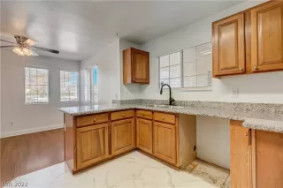 Photo #2: 2452470 Listing