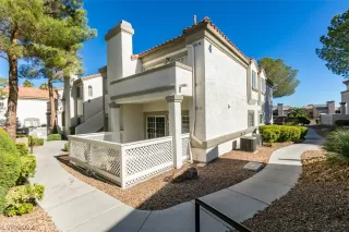 Photo #1: 2452505 Listing 