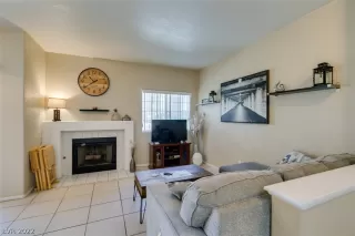 Photo #6: 2452505 Listing 