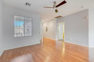 Photo #6: 2452508 Listing 