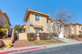 Photo #1: 2452570 Listing 