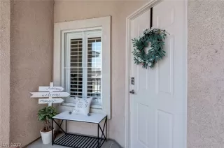 Photo #2: 2452599 Listing 