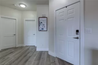 Photo #4: 2452599 Listing 