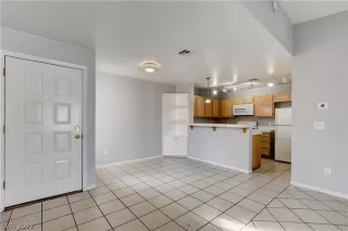 Photo #2: 2452620 Listing 