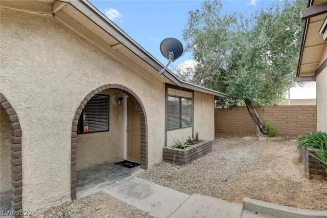 MLS: 2452635 Condo For Sale