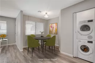 Photo #2: 2452635 Listing