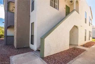 Photo #1: 2452675 Listing 