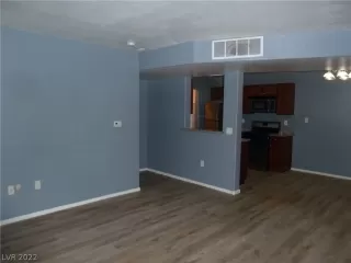 Photo #1: 2452685 Listing 