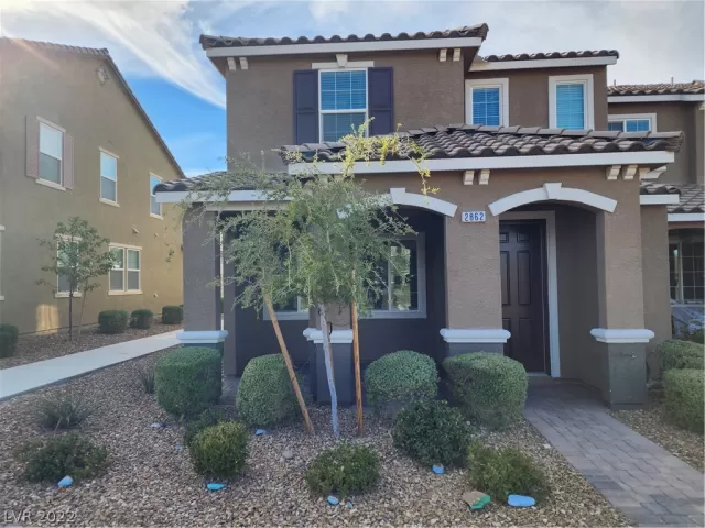 MLS: 2452708 Condo For Sale